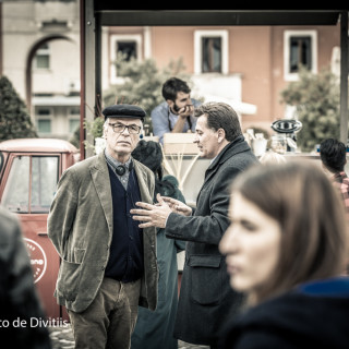 7MINUTI Regia Michele Placido, terza giornata di riprese, Latina 3 dicembre 2015 - Nella foto: il Regista Michele Placido con Rino Piccolo della Latina Film Commission  - EdeDPhotos/Enrico de Divitiis/www.enricodedivitiis.it