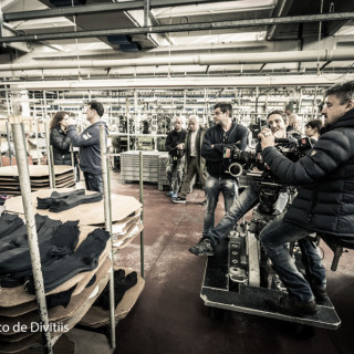 7MINUTI regia Michele Placido, quinto giorno di riprese interno Dublo, Latina 5 dicembre 2015 Nella foto: il Direttore della Fotografia Arnaldo Catinari -  EdeDPhotos/Enrico de Divitiis/www.enricodedivitiis.it