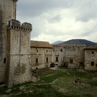 Sermoneta- castello caetani