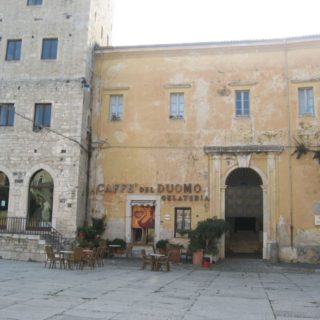 piazza-del-municipio-terracina-4