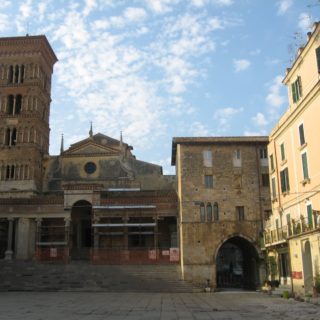 piazza-del-municipio-terracina-8