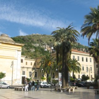 piazza-garibaldi-terracina-2