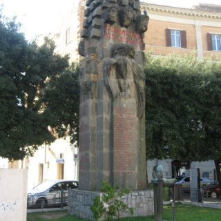 piazza-garibaldi-terracina-6